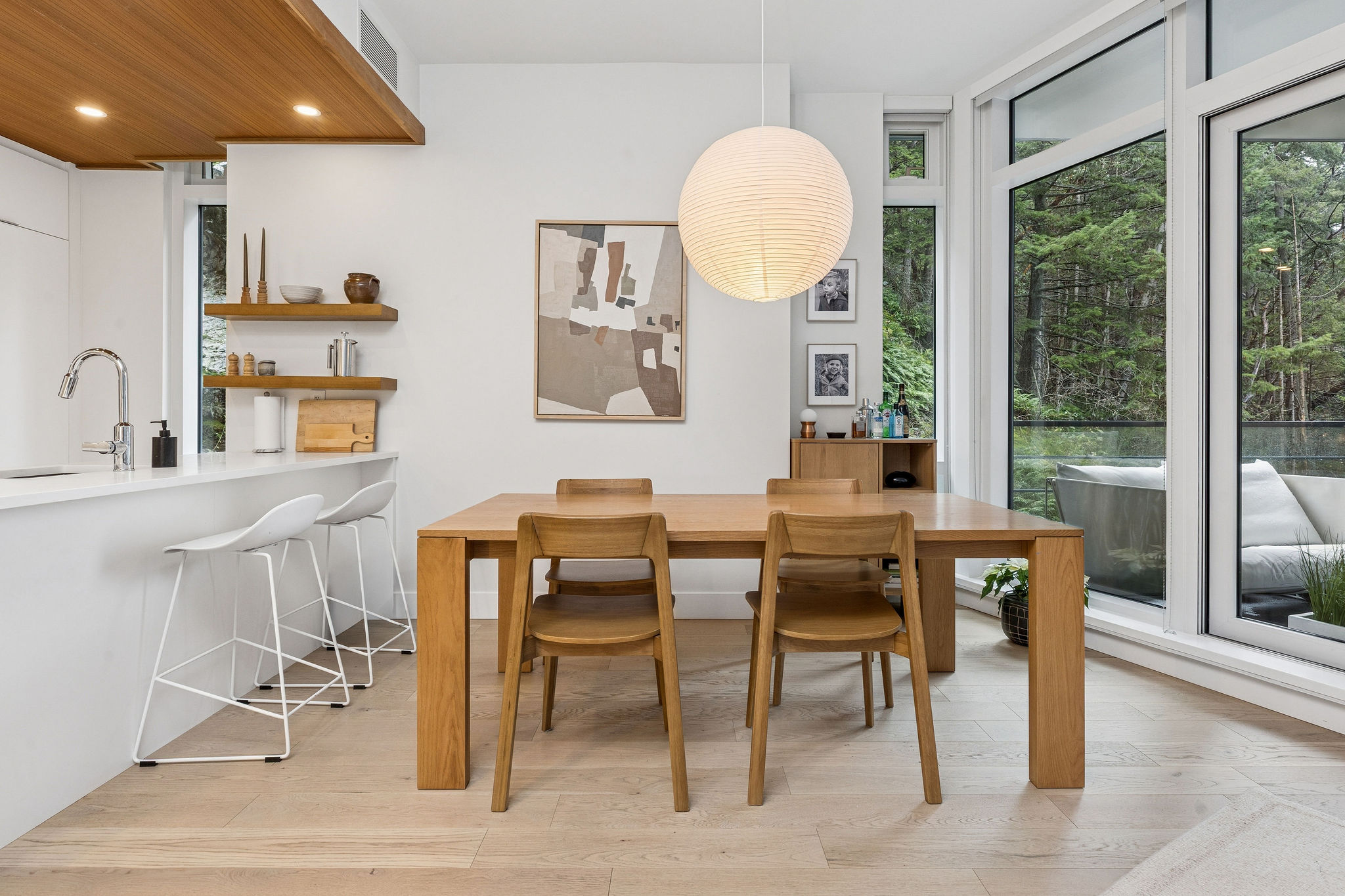 #401 – 6699 Nelson Avenue